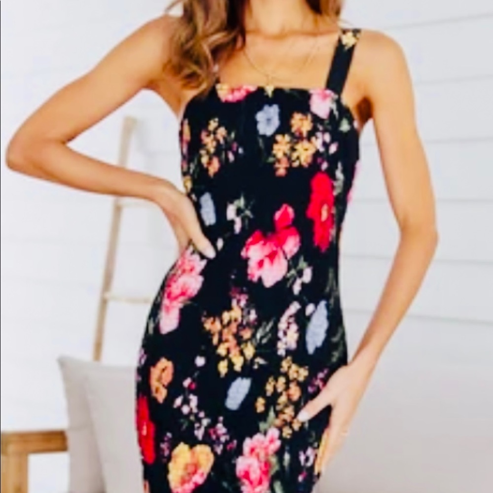 Hello Molly Cocktail midi dress, size small